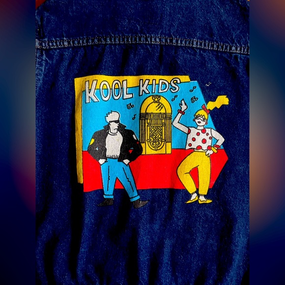 Rare Find! Hand Painted Vintage Denim Jacket size S - Picture 4 of 7